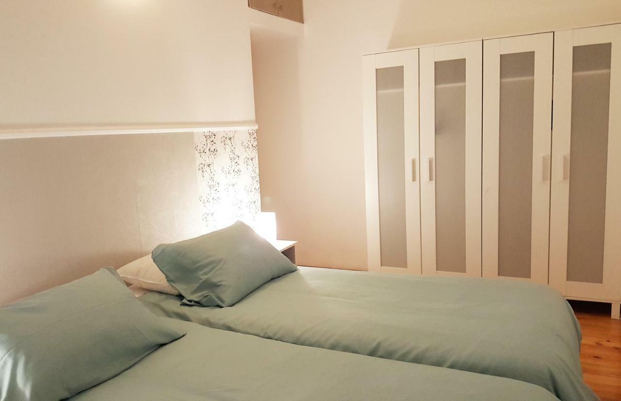 Apartman Kyra Pola Esterno foto