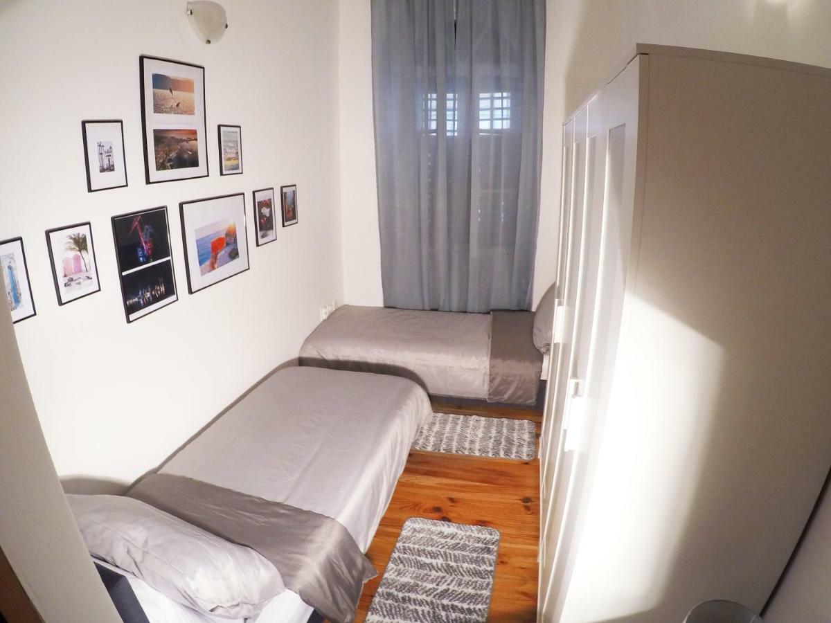 Apartman Kyra Pola Esterno foto
